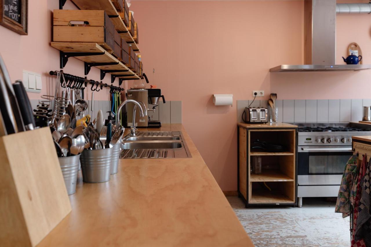 Hostel Ani&Haakien Ρότερνταμ Εξωτερικό φωτογραφία
